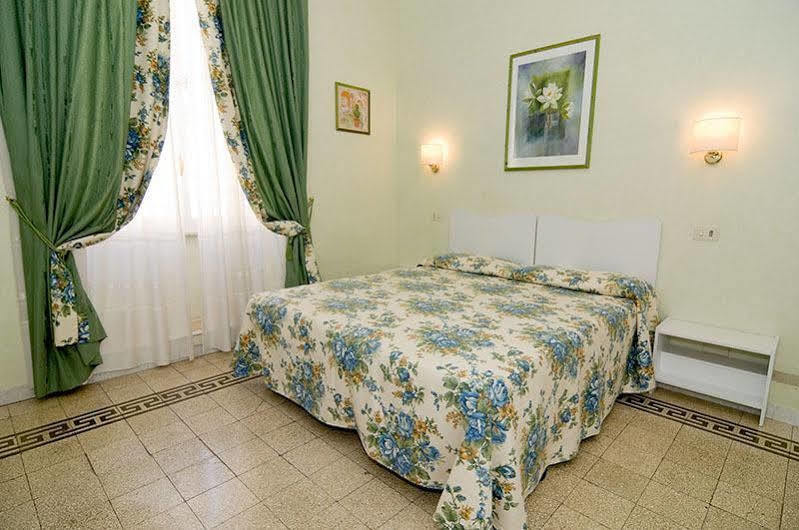 Oasi Pensionat 3*